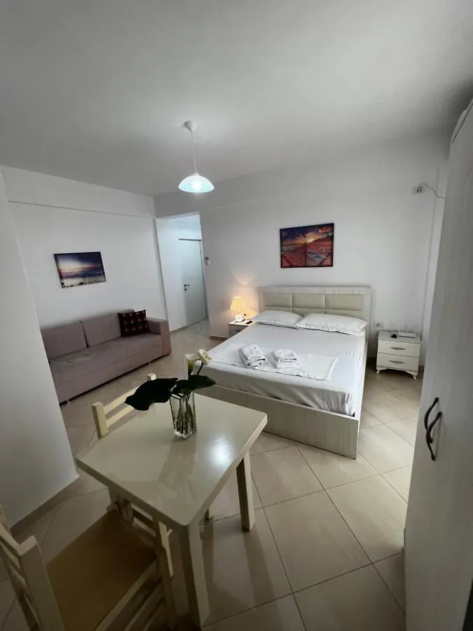 Appartamento Garden Villa Eva Sarandë Albania
