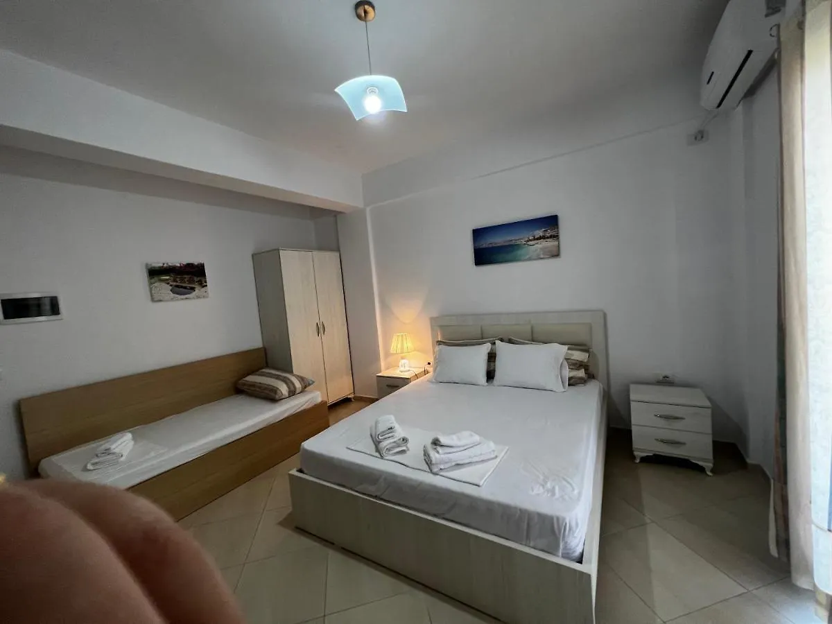 Garden Villa Eva Sarande 0*,